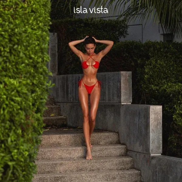 Bikini 2 mảnh nhỏ – Tuyển tập 100+ ảnh mùa hế tối giản